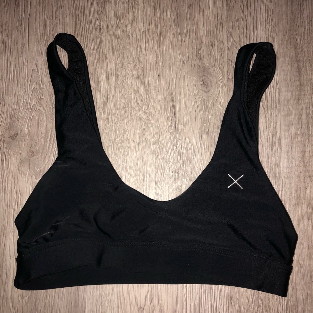 BOUTINE LA - black yogi top size small